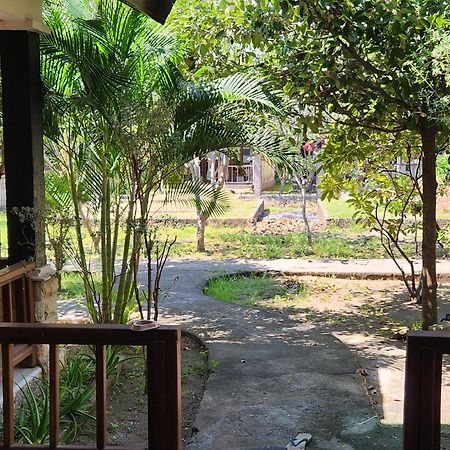 Appartement Run Gilis à Gili Meno Extérieur photo