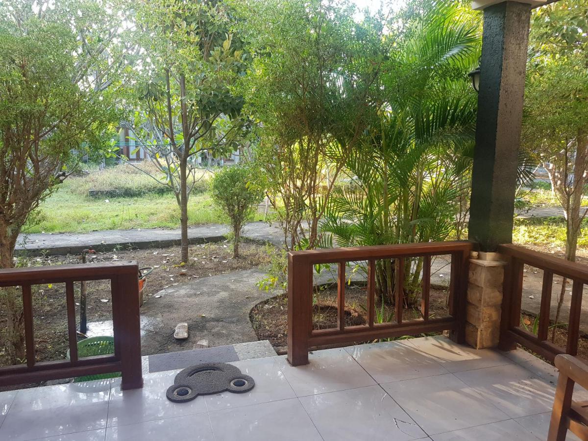 Appartement Run Gilis à Gili Meno Extérieur photo