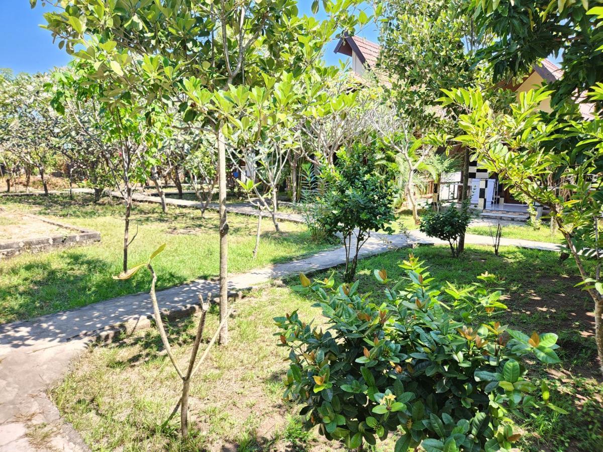 Appartement Run Gilis à Gili Meno Extérieur photo