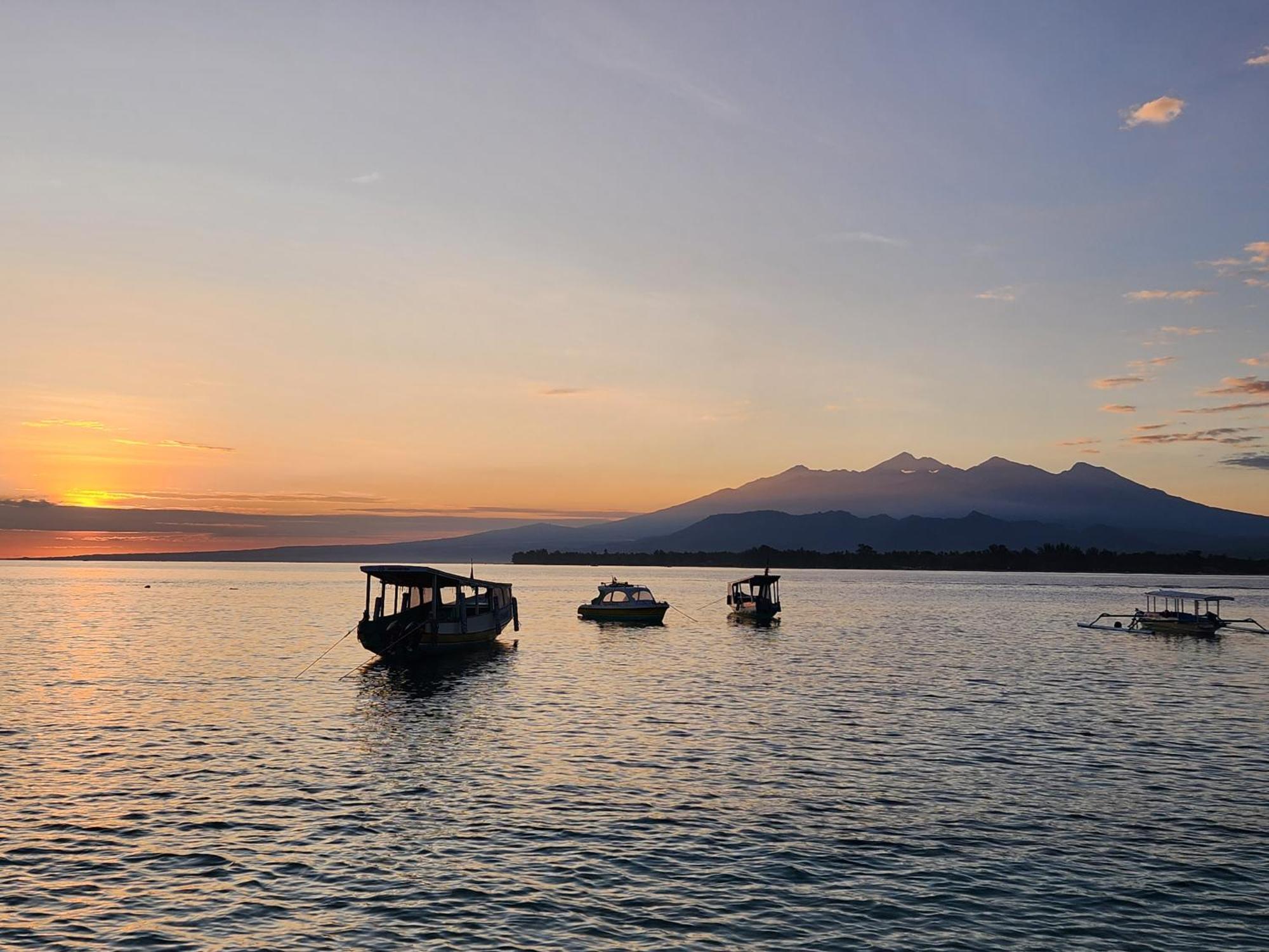 Appartement Run Gilis à Gili Meno Extérieur photo