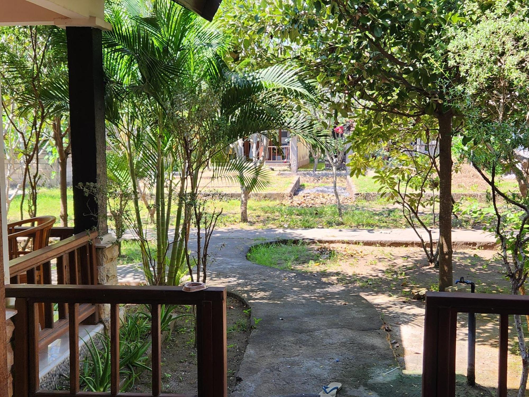 Appartement Run Gilis à Gili Meno Extérieur photo