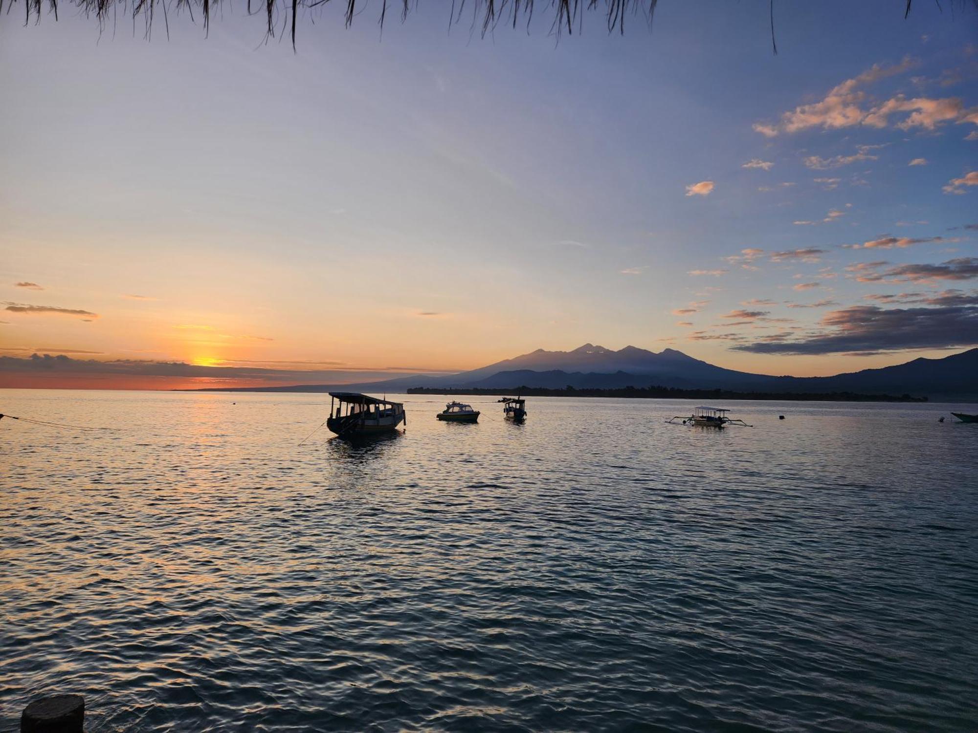 Appartement Run Gilis à Gili Meno Extérieur photo